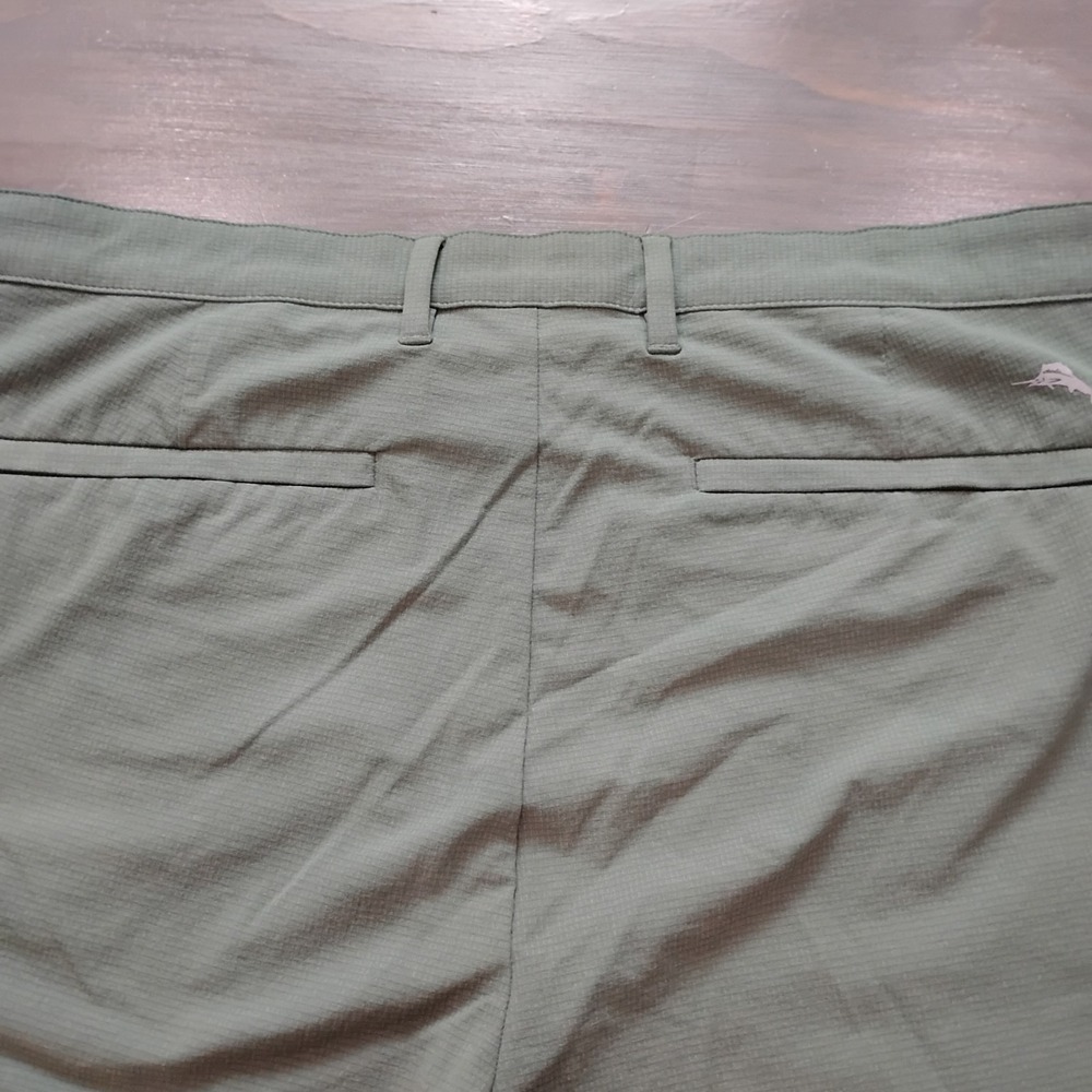 Tommy Bahama Performance Golf Shorts Men's 36 Olive Active Waist Zip Pocket - Picture 10 of 12